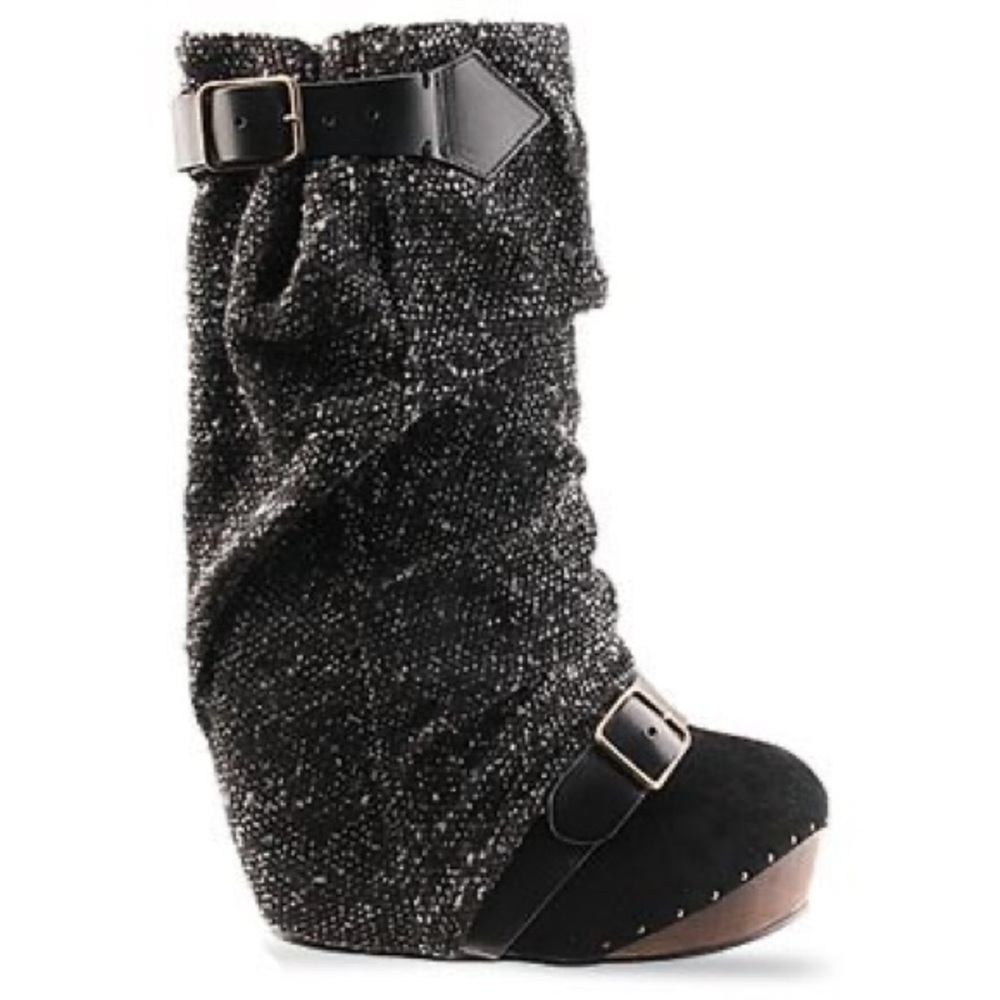 ISO Irregular Choice boots - Picture 2 of 4